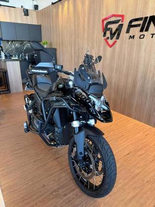 BMW R 1300 GS TRIPLE BLACK BMW R 1300 GS TRIPLE BLACK